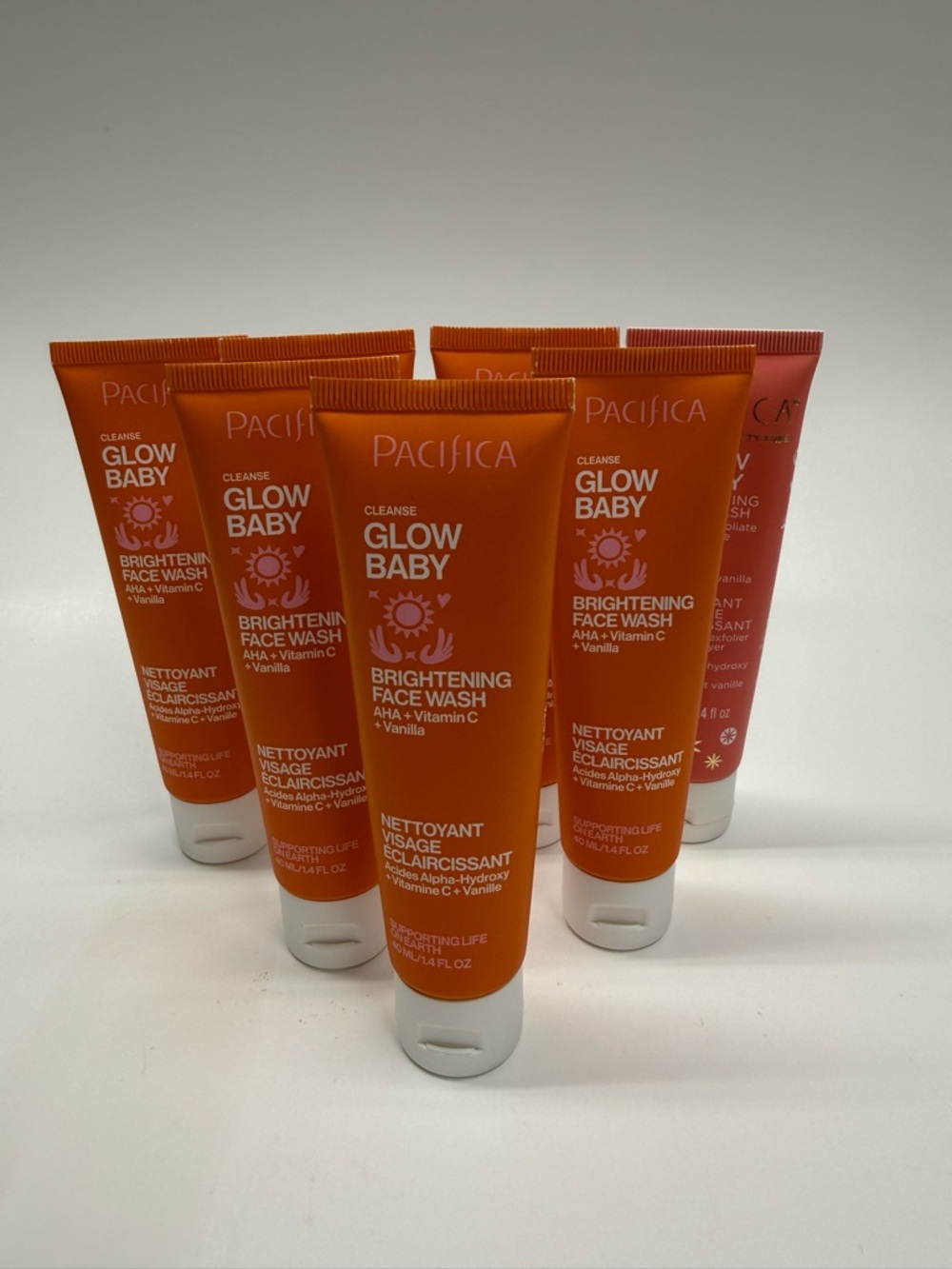 Pacifica glow baby brightening face wash (7)